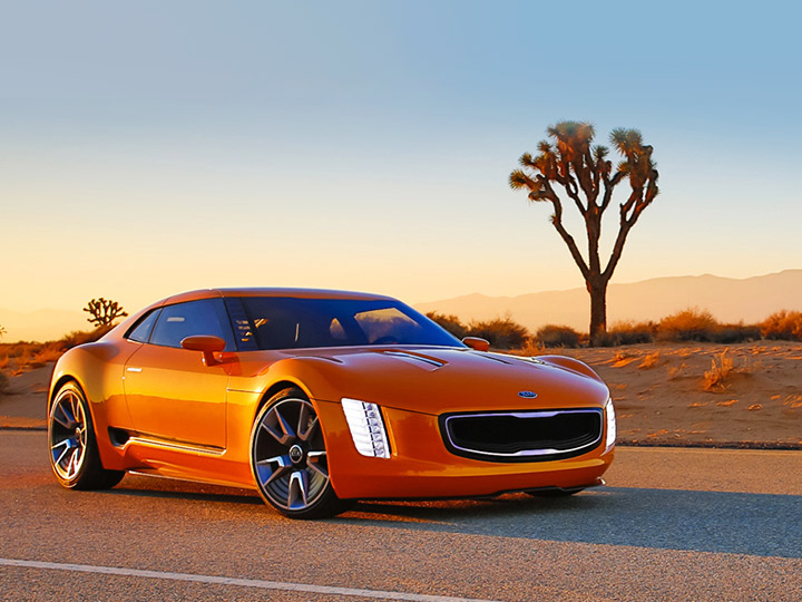GT4 Stinger edestä 3
