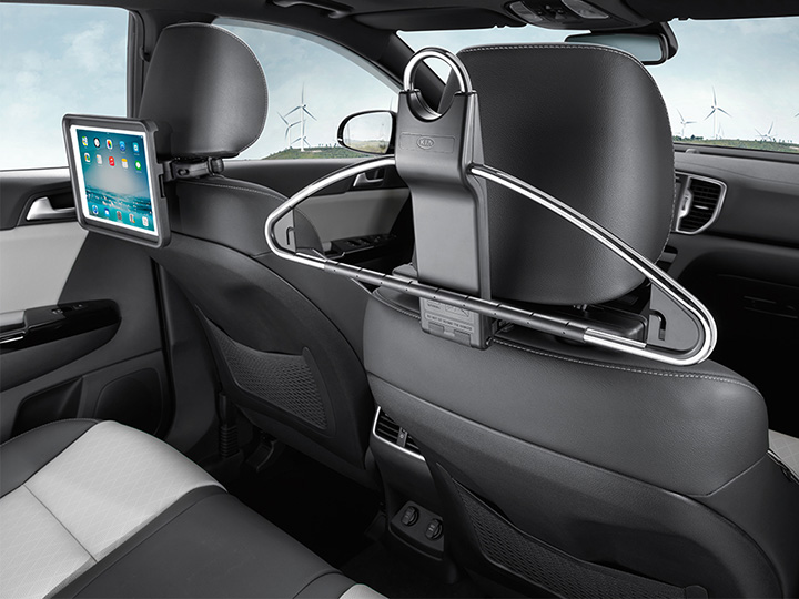 Business suit hanger & Rear seat entertainment cradle for iPad®