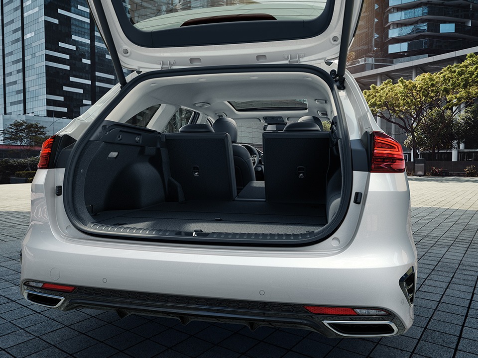 kia ceed sportswagon plug-in hybrid boot space
