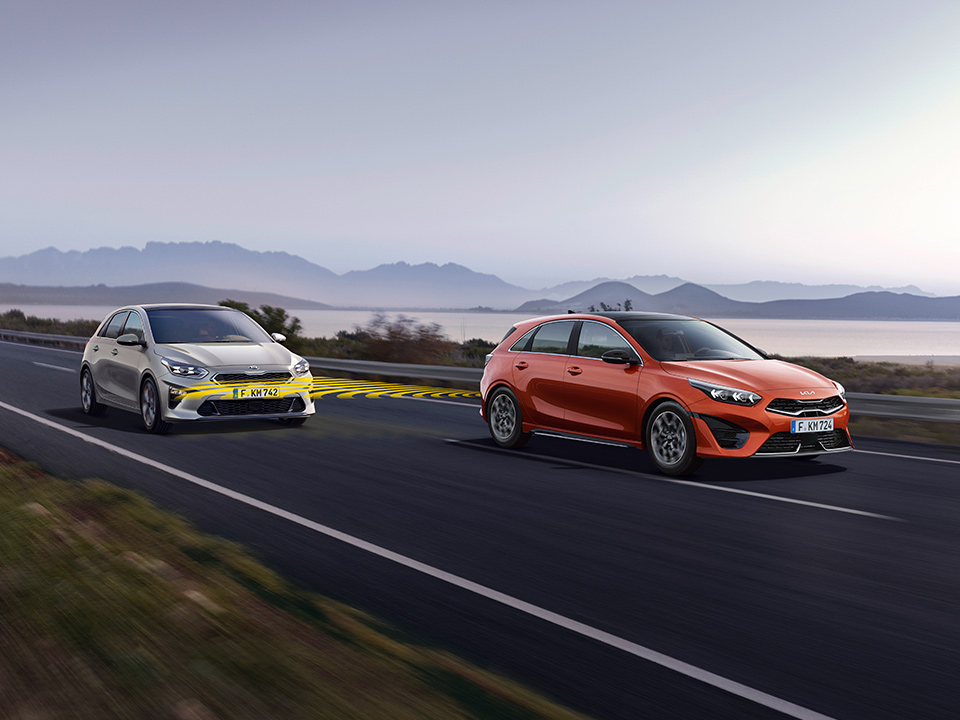 Aide anticollision angle mort de l’hybride rechargeable Kia Ceed Sportswagon