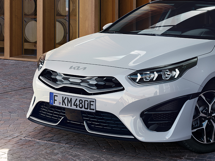 Avant de l’hybride rechargeable Kia Ceed Sportswagon