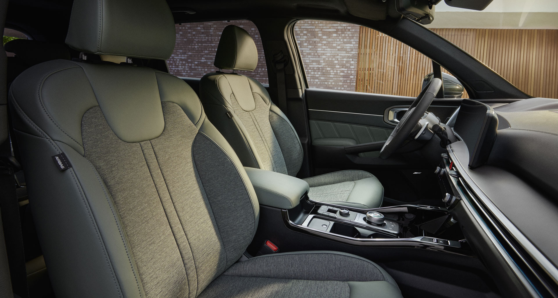 Unleather seats